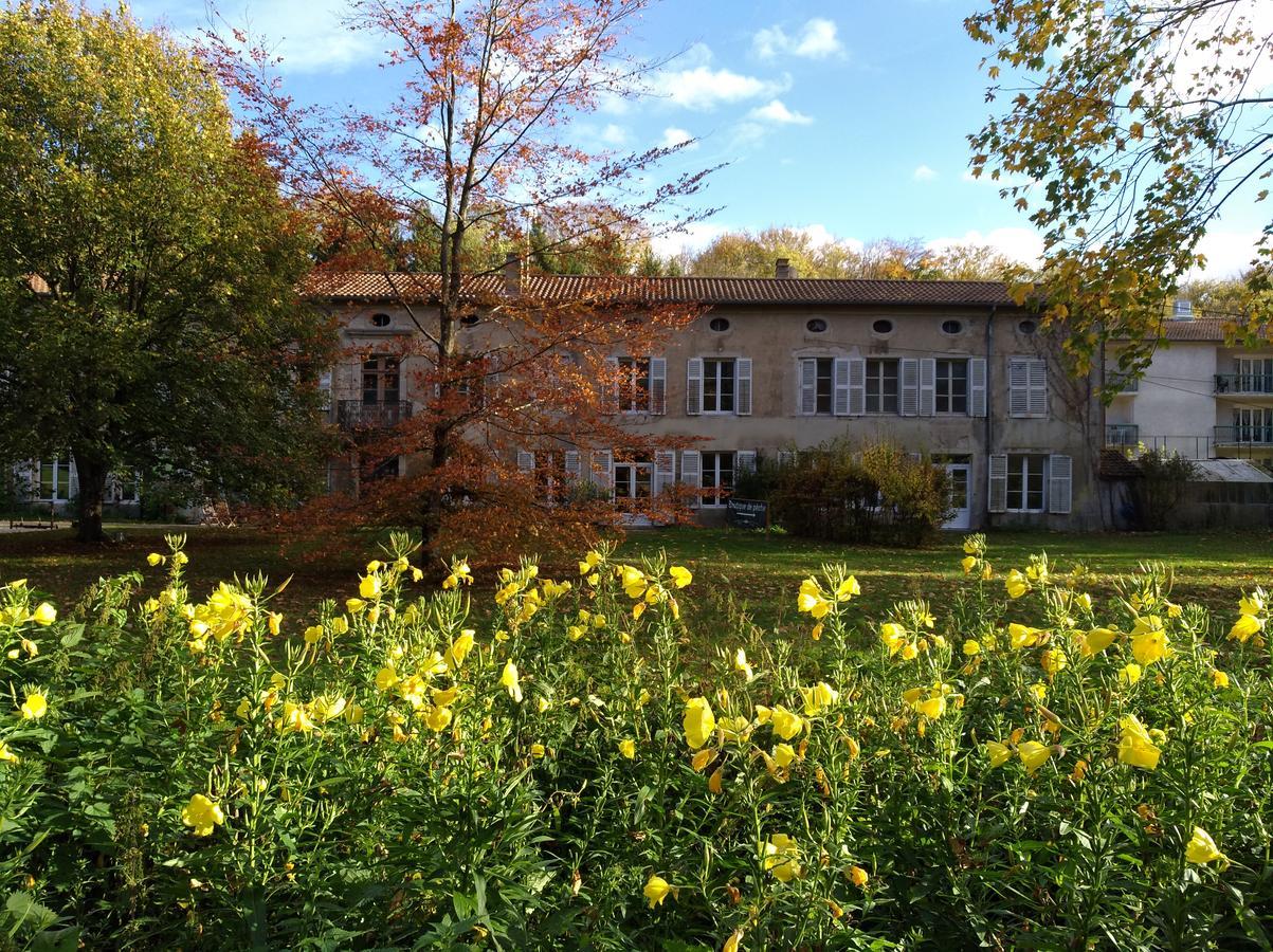 Lodge Hôtel de Sommedieue Verdun Exterior foto